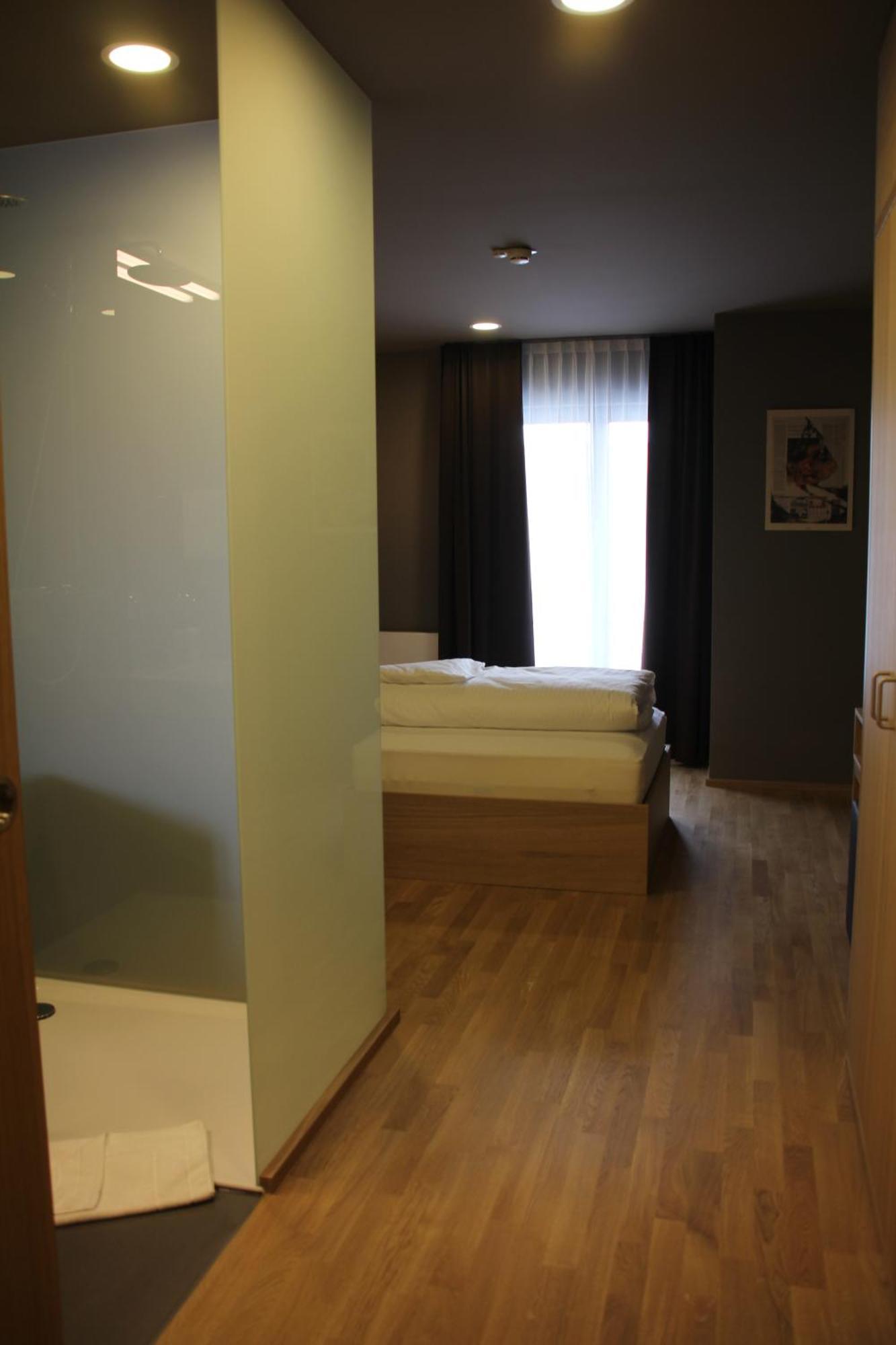 Hotel Am Garnmarkt 4*
